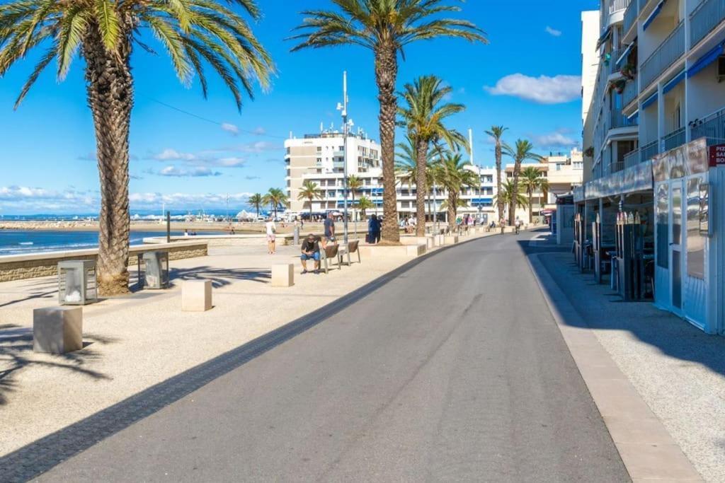 Duplex Centre Ville - 50M De La Plage - Clim - Garage - Netflix Le Grau-du-Roi Εξωτερικό φωτογραφία